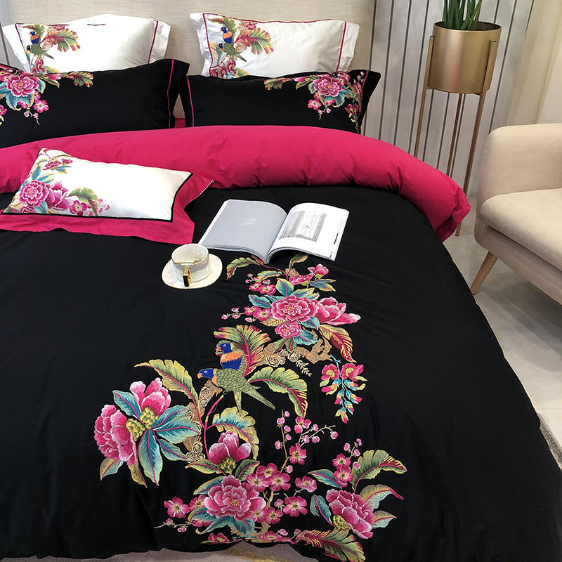 KTX-279891 Luxury 4-Piece European Villa Bedding Set - Soft Cotton Satin Quilt Covers