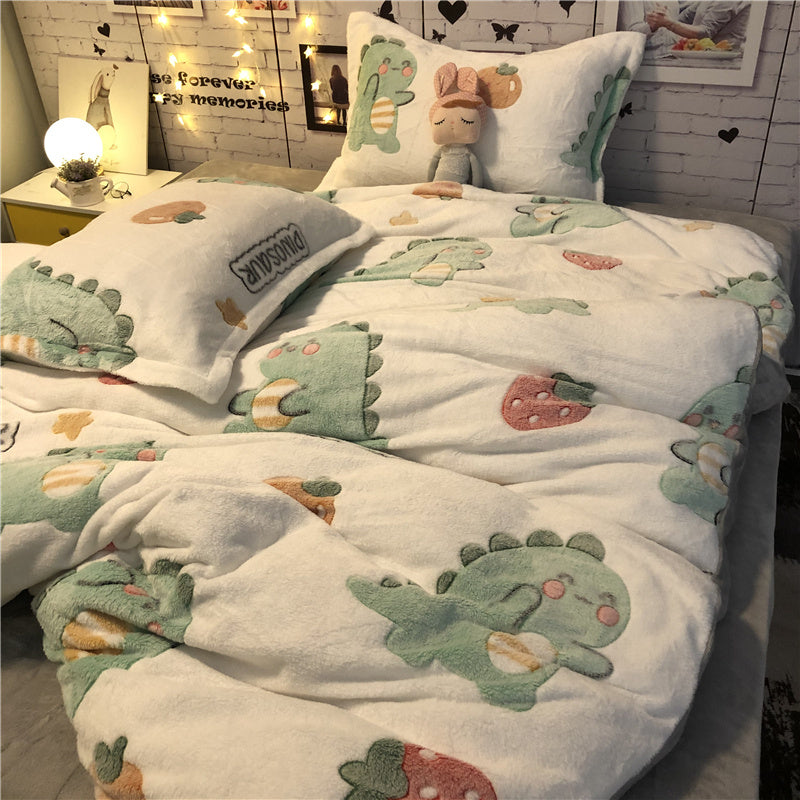 KTX-283667 Cozy Four-Piece Princess Heart and Snowflake Velvet Coral Bedding Set