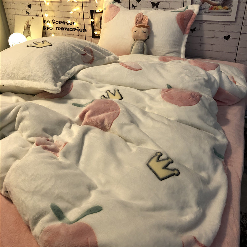 KTX-283667 Cozy Four-Piece Princess Heart and Snowflake Velvet Coral Bedding Set