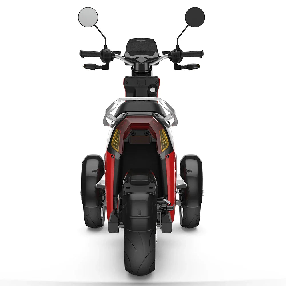 KTX-284371 2000W Electric Scooter Tricycle for Two Passengers, Front and Rear Disc Brakes, Up to 90km Range