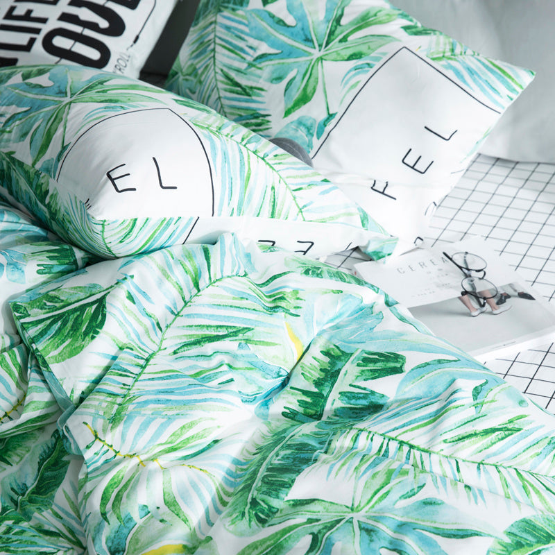 KTX-284819 Four-Piece Cotton Plant and Flower Quilt Cover Set