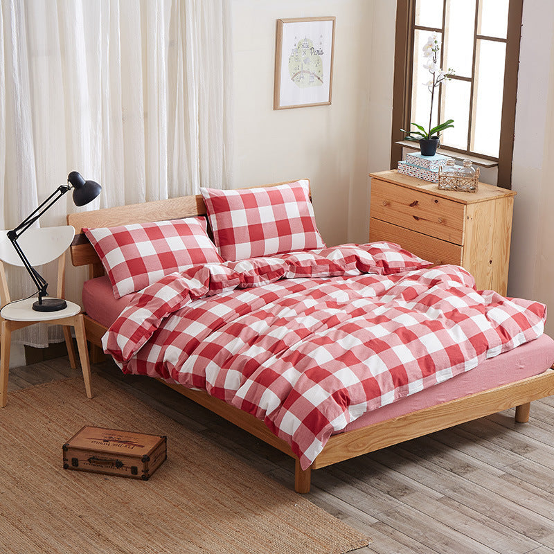 KTX-290067 Geometric Pure Cotton Four-Piece Bed Sheet Set in Red