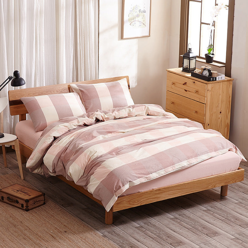 KTX-290067 Geometric Pure Cotton Four-Piece Bed Sheet Set in Red