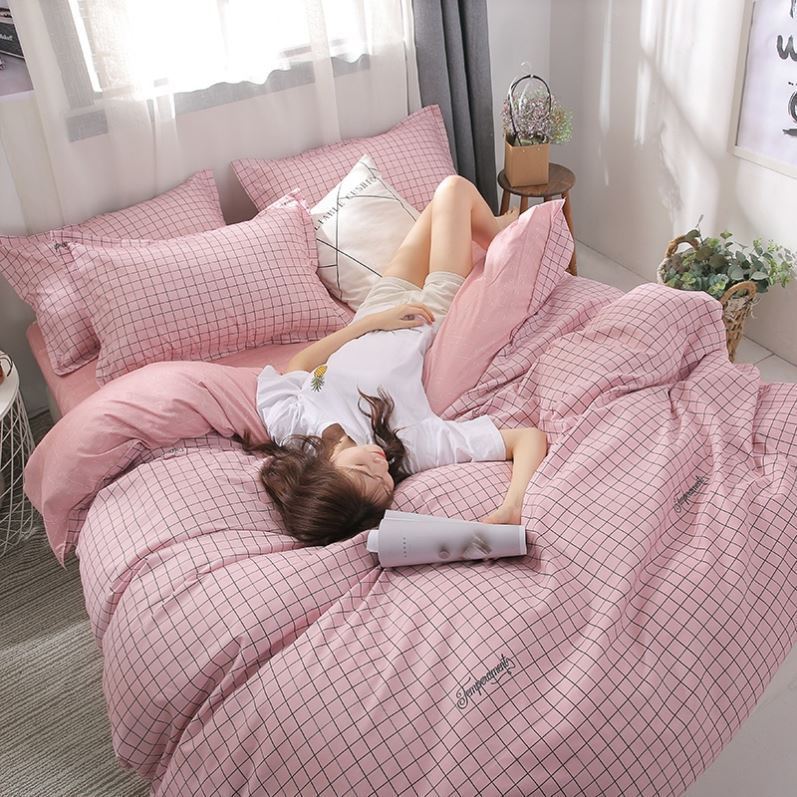 KTX-291731 Four-Piece Pure Cotton Bed Set with Geometric Pattern for 1.8m x 2.2m Bed