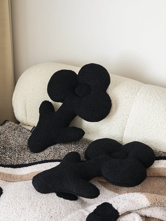 KTX-304915 Plush Black Flower-Shaped Pillow for Sofas and Bedding, 48x31cm