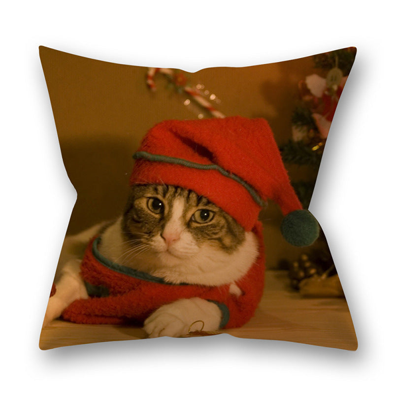 KTX-305747 Christmas Pillowcase Featuring Cats and Dogs in American Country Style – Peach Skin Material