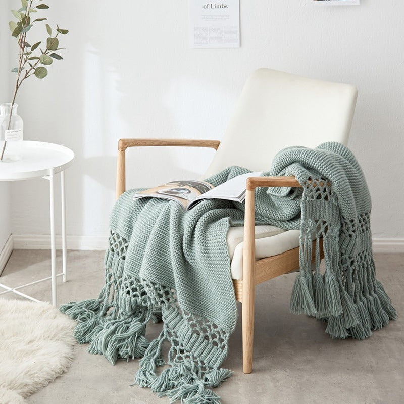KTX-309843 Handmade Hollow Knitted Blanket with Tassels, 120x180cm, Polyacrylonitrile Material
