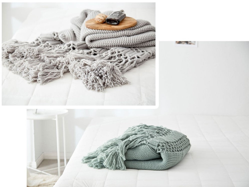 KTX-309843 Handmade Hollow Knitted Blanket with Tassels, 120x180cm, Polyacrylonitrile Material