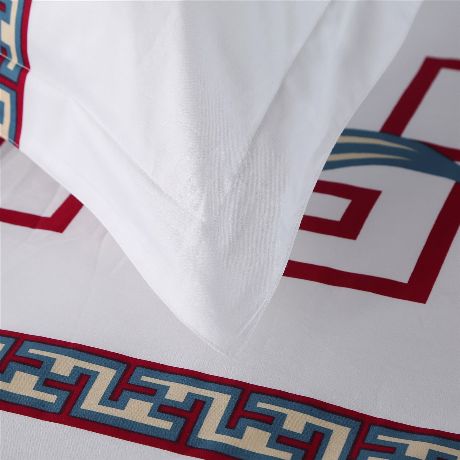 KTX-318419 Pure Cotton 4-Piece Bedding Set with Reactive Printing – Available in Red, Blue, and Yellow Cloud Patterns