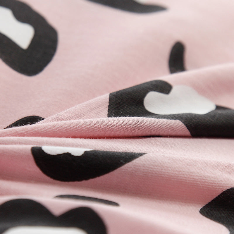 KTX-319571 Cotton Quilt Cover with Floral Plant Pattern - Soft and Skin-Friendly Bed Linen