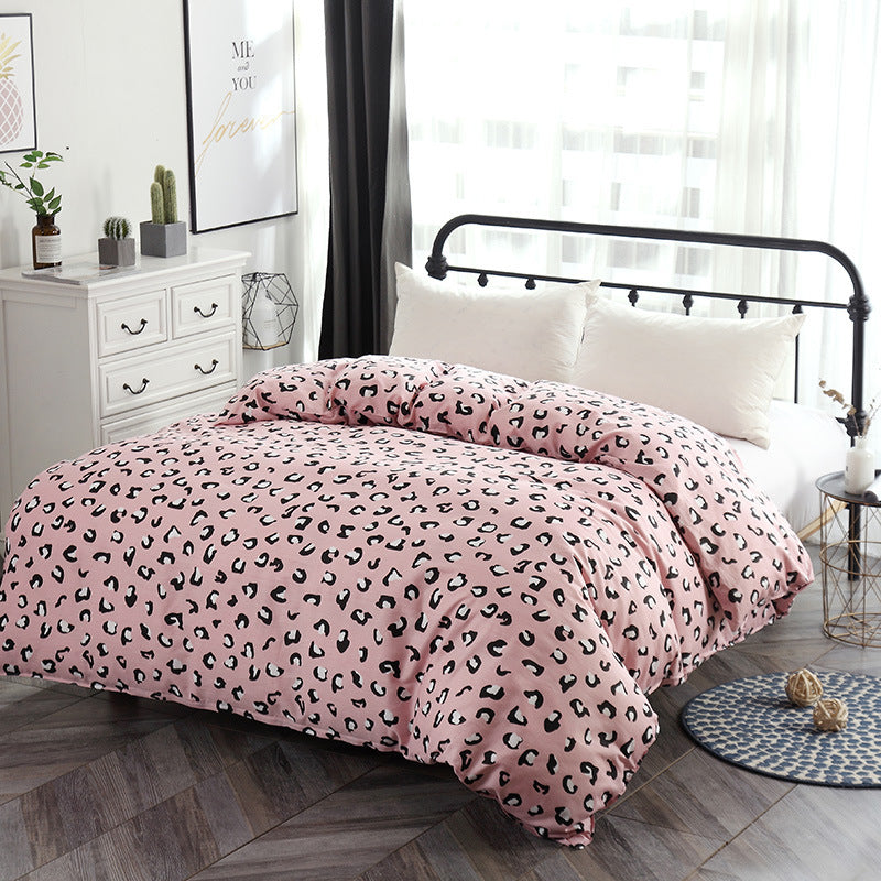 KTX-319571 Cotton Quilt Cover with Floral Plant Pattern - Soft and Skin-Friendly Bed Linen