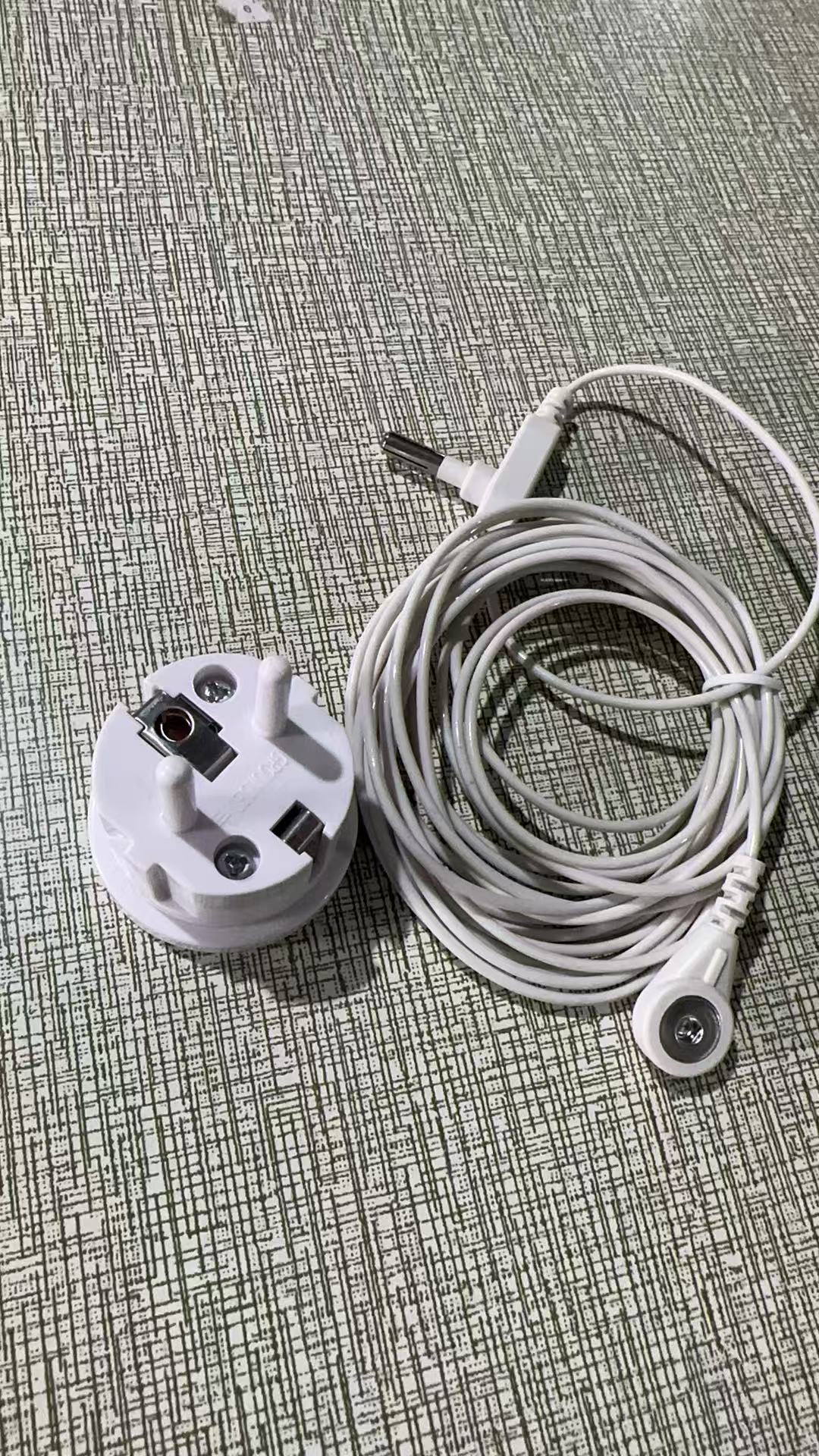 KTX-321683 Silver Fiber Grounding Pillowcase - Available in Multiple Sizes, Soft Cotton Material