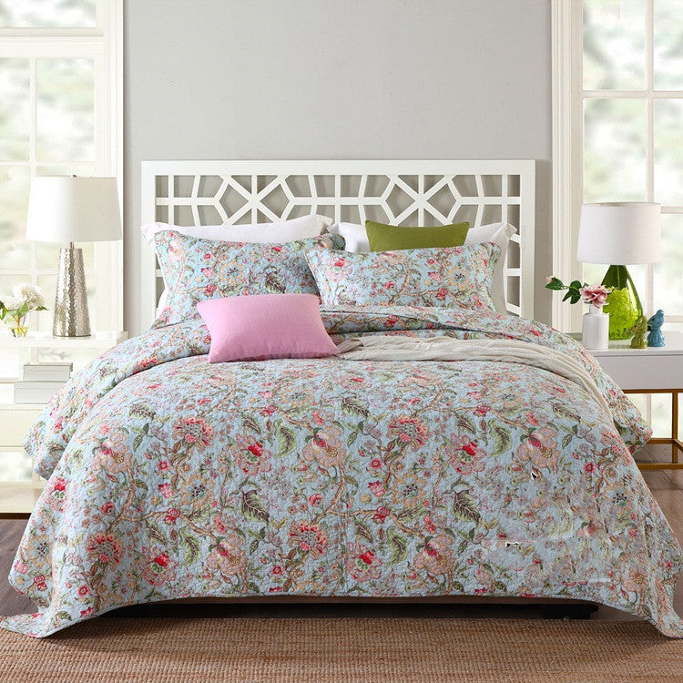 KTX-323027 Three-Piece Cotton Washed Air-Conditioning Quilt Set with Embroidered Floral Design