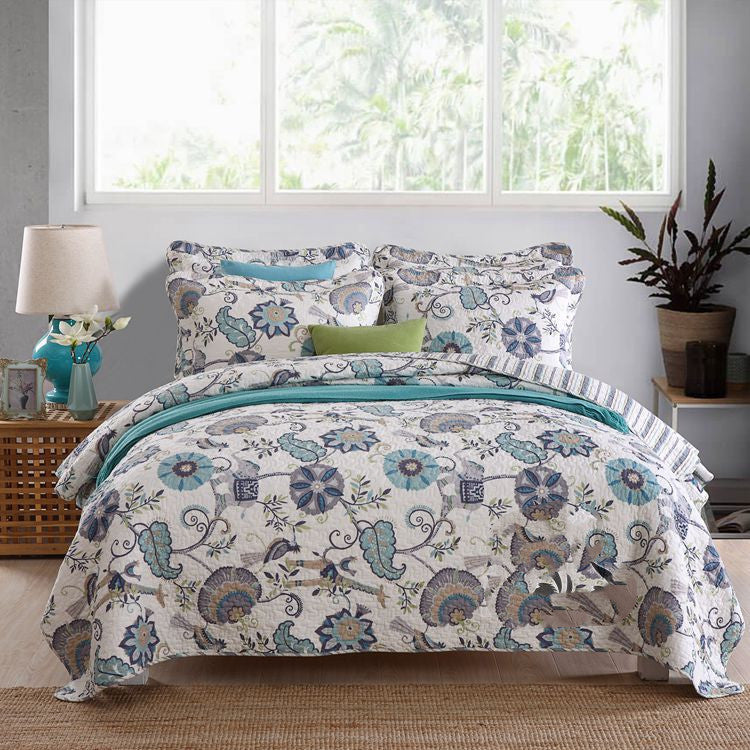 KTX-323027 Three-Piece Cotton Washed Air-Conditioning Quilt Set with Embroidered Floral Design