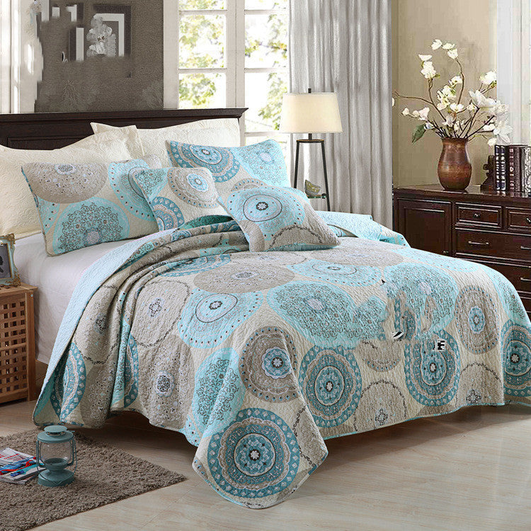 KTX-323027 Three-Piece Cotton Washed Air-Conditioning Quilt Set with Embroidered Floral Design
