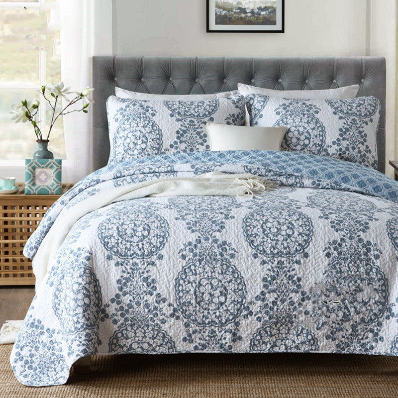 KTX-323027 Three-Piece Cotton Washed Air-Conditioning Quilt Set with Embroidered Floral Design