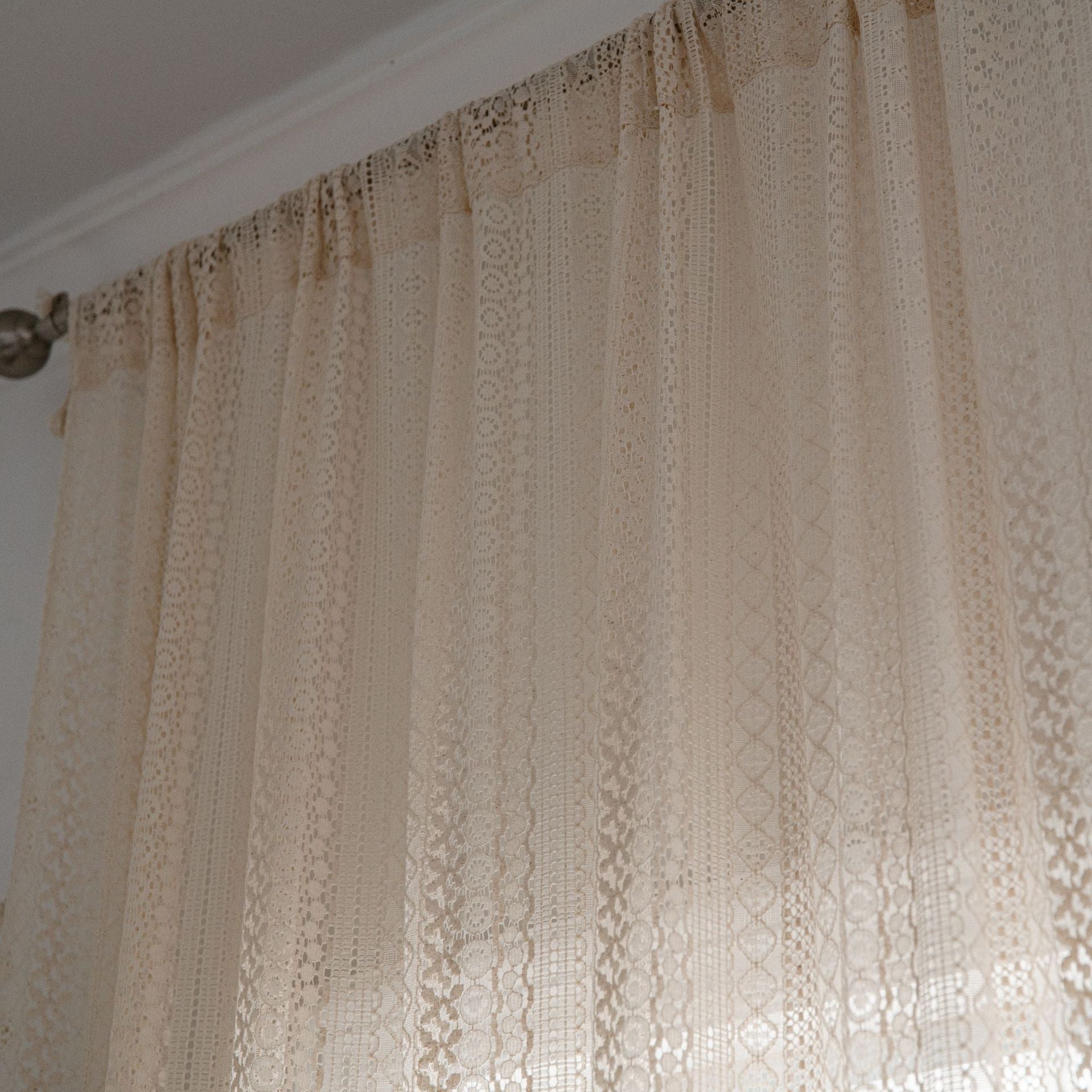 KTX-324883 Translucent Cotton Crochet Curtain in Copper Money and Rice Broom Styles