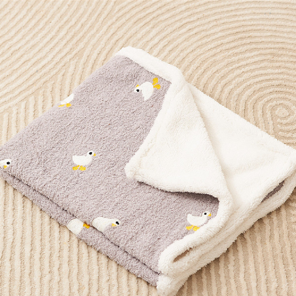 KTX-325459 Warm Pet Blanket for Cats and Small Dogs - Flannel Plaid Mat in Multiple Sizes