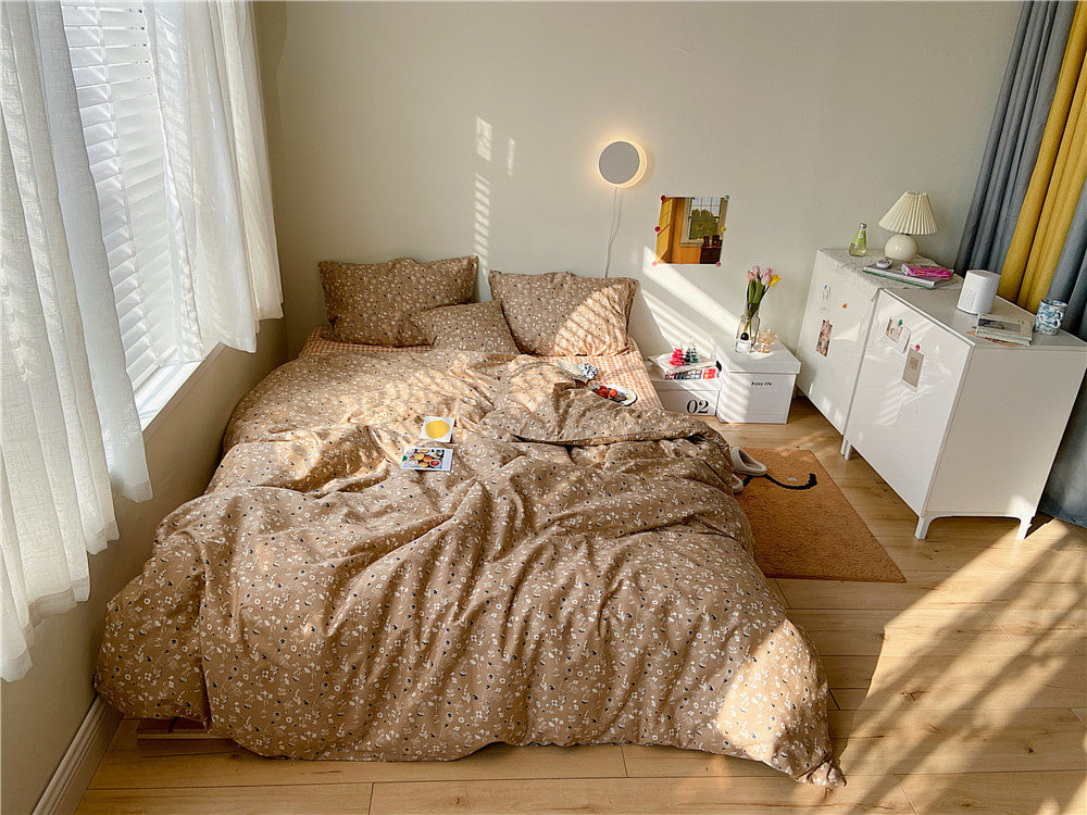 KTX-335699 Cotton 4-Piece Bed Sheet Set with Quilt and Pillow Covers for Comfortable Sleeping