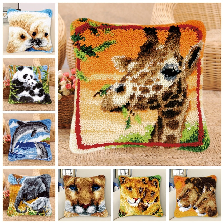 KTX-352147 Handmade Cartoon Wool Embroidered Pillow Cover DIY Material Kit