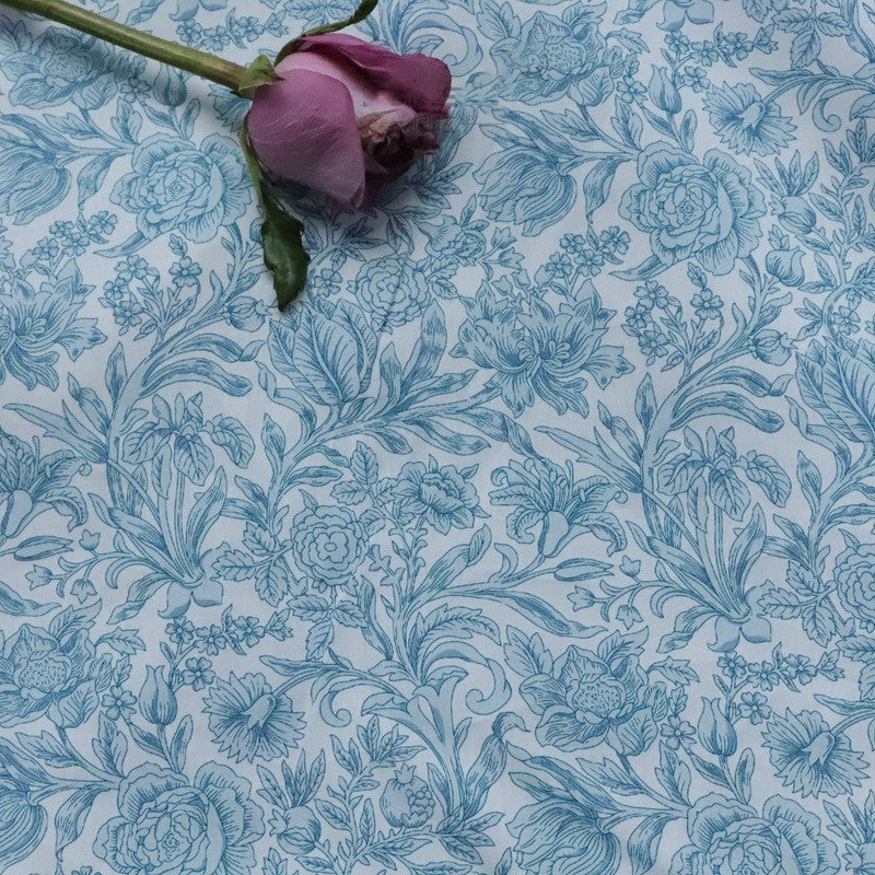 KTX-355475 Blue and White Floral Cotton Fabric for Children's Dresses, Long 1M x 1.45M