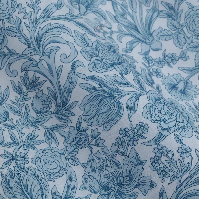 KTX-355475 Blue and White Floral Cotton Fabric for Children's Dresses, Long 1M x 1.45M