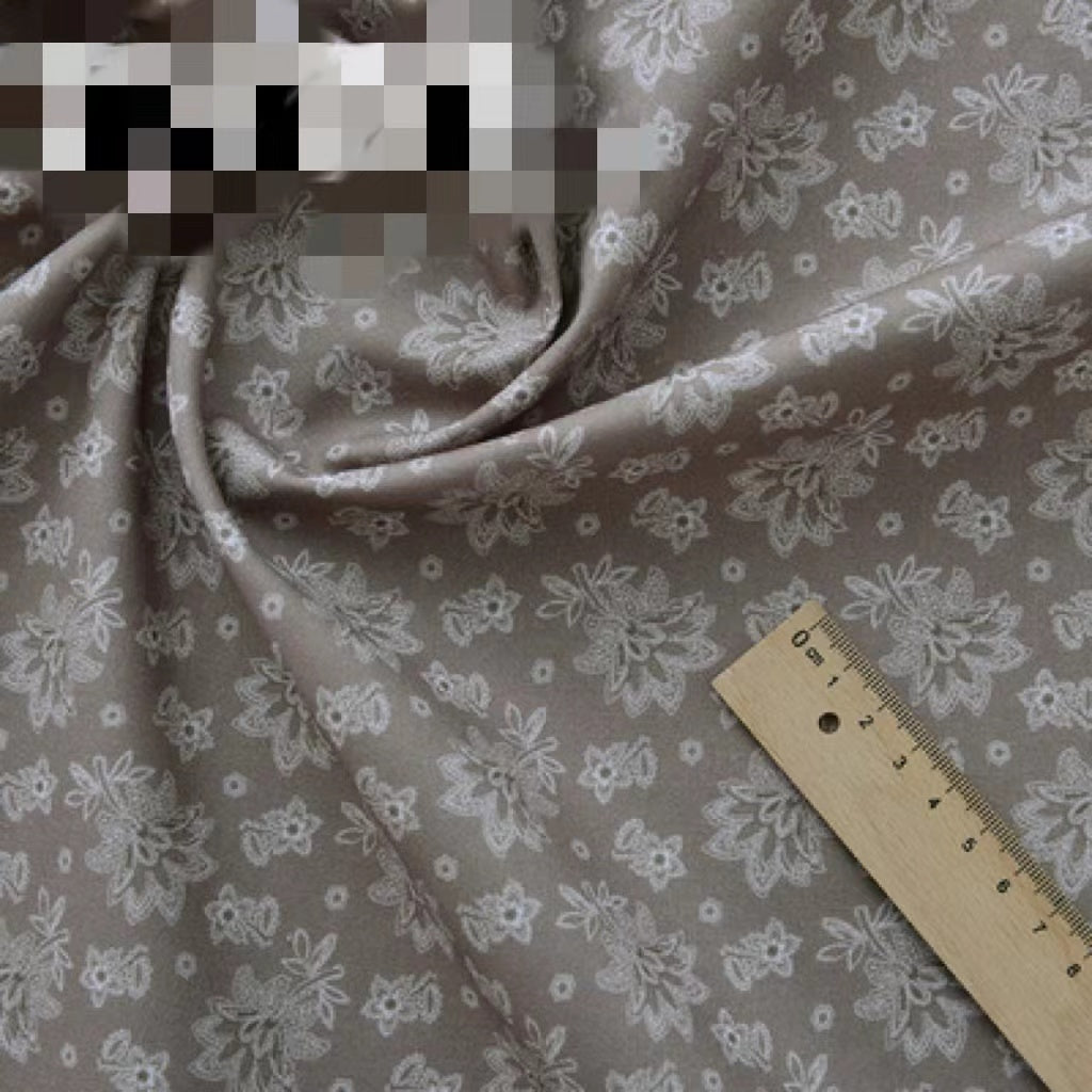 KTX-356627 Cotton Floral Print Fabric for Crafts and Sewing Projects, 145 cm Wide