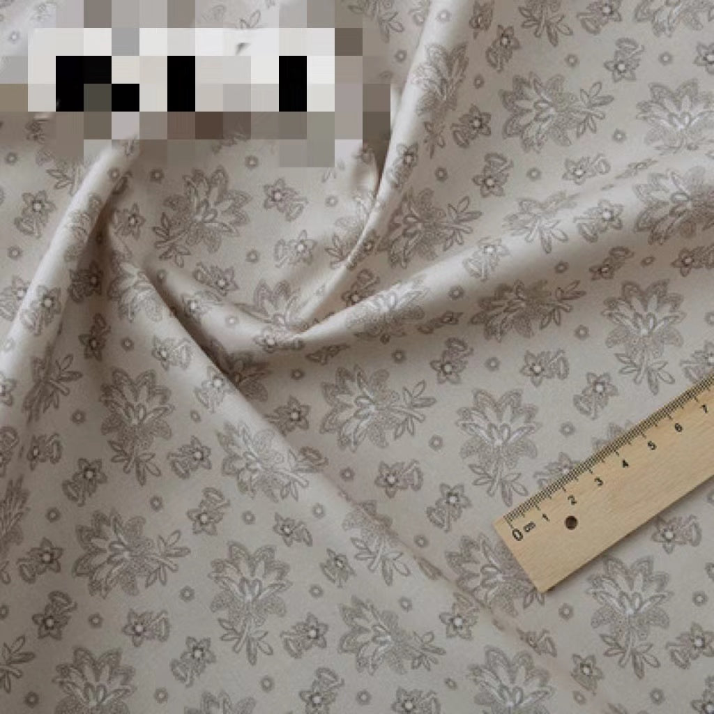 KTX-356627 Cotton Floral Print Fabric for Crafts and Sewing Projects, 145 cm Wide