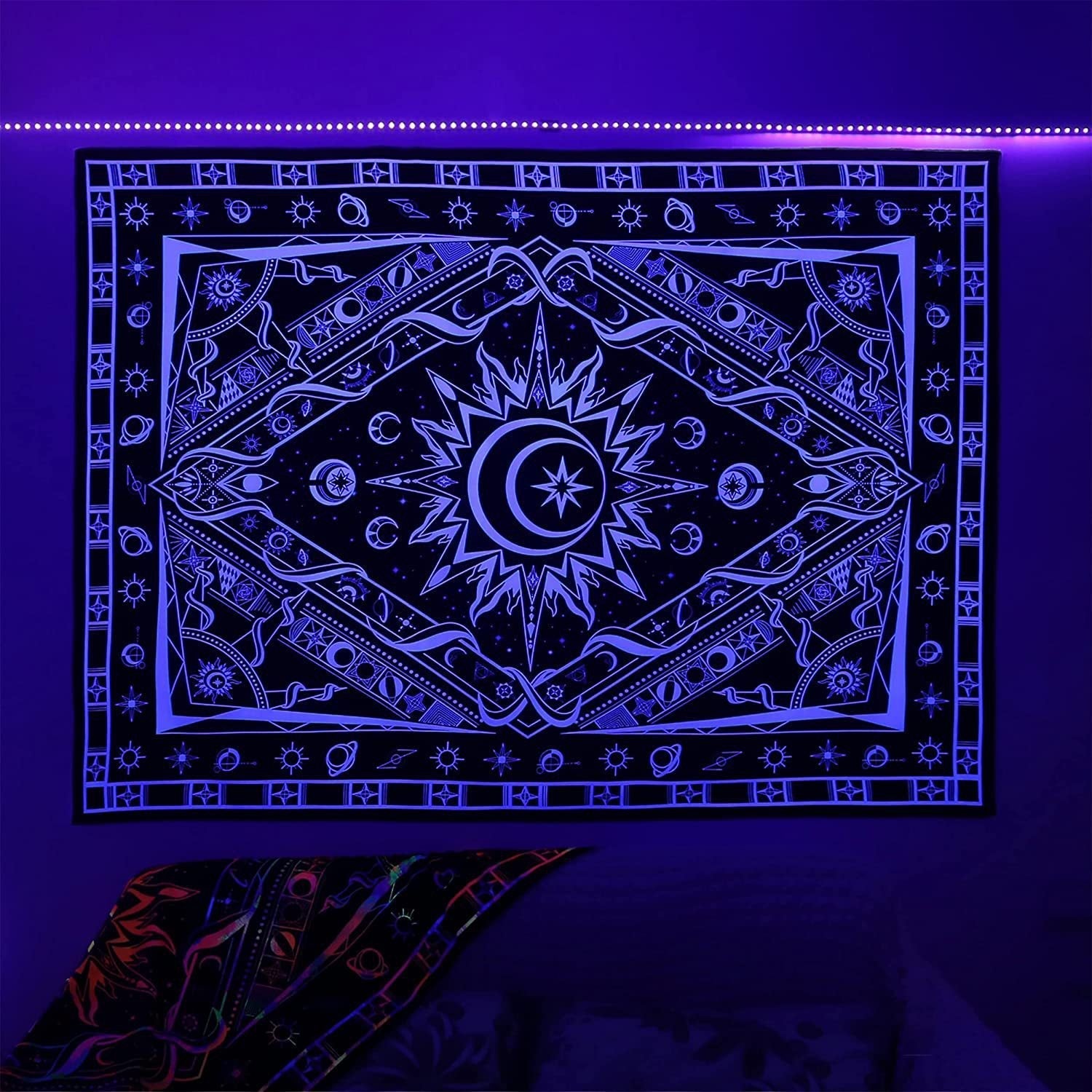 KTX-387091 UV Blue Light Skull Flower Eyes Tapestry - Modern Polyester Wall Hanging, Various Sizes Available