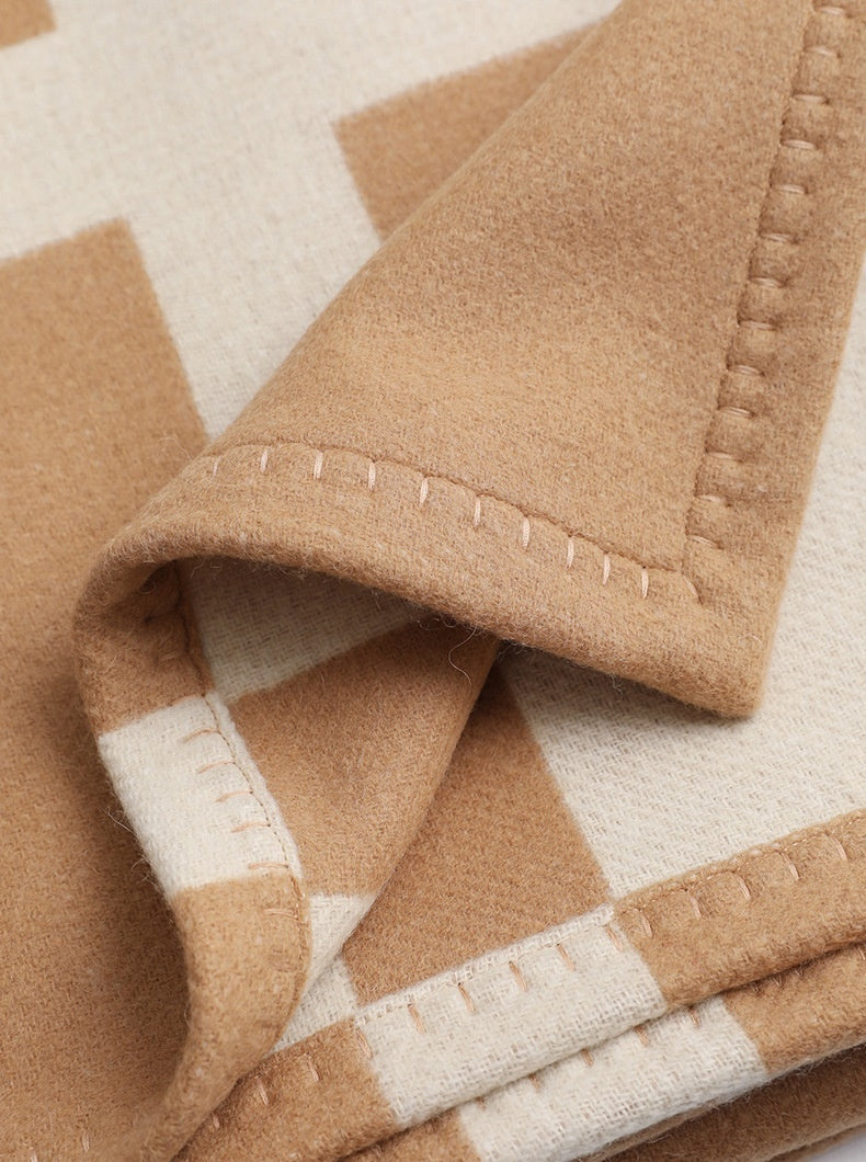 KTX-388243 Modern Solid Color Wool Nap Blanket - Gray & Camel for All Seasons