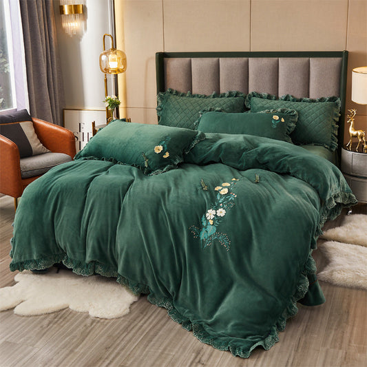 KTX-388563 High-End Three-Dimensional Embroidery Thick Milk Velvet Bed Linen Set - 4 Pieces