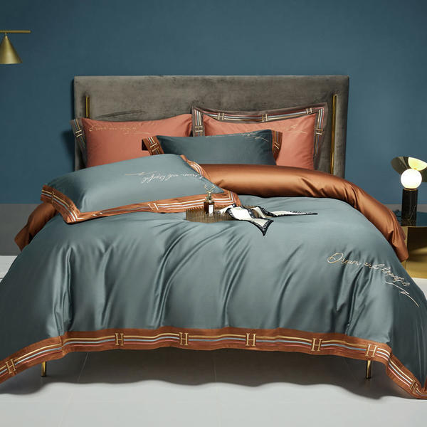 KTX-405523 Long-Staple Cotton Satin Embroidery Four-Piece Bedding Set in Various Colors