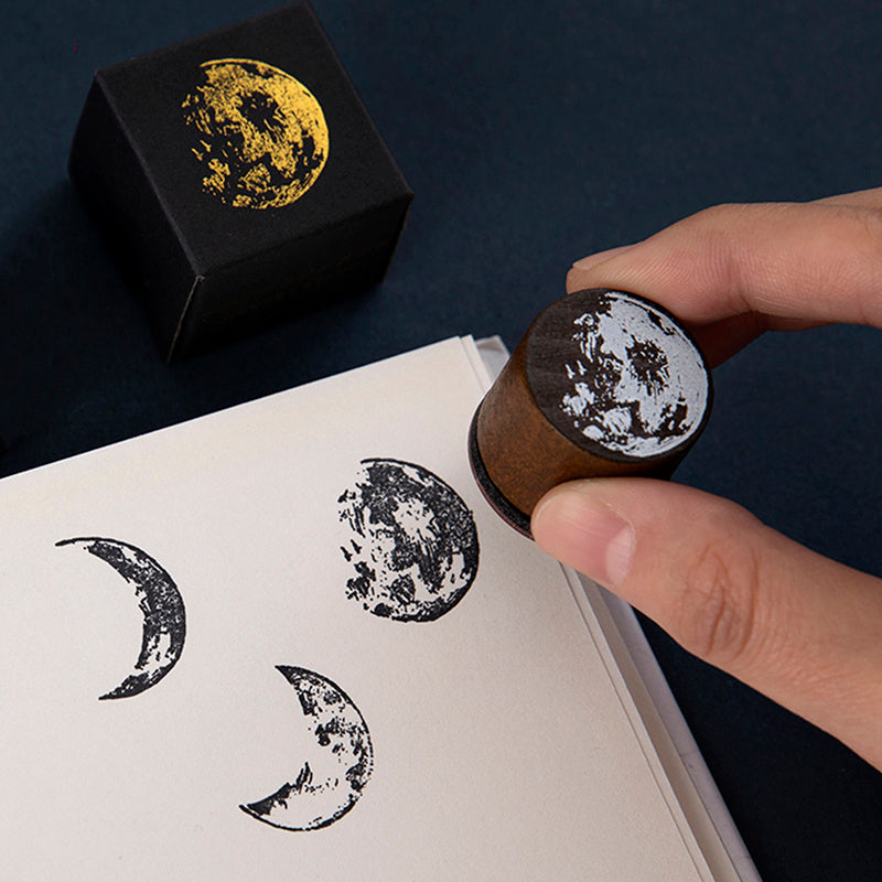 KTX-406355 Moon Phase Wooden Stamp Seal - 25mm Log and Rubber Material, Ideal for Oily Ink Pads