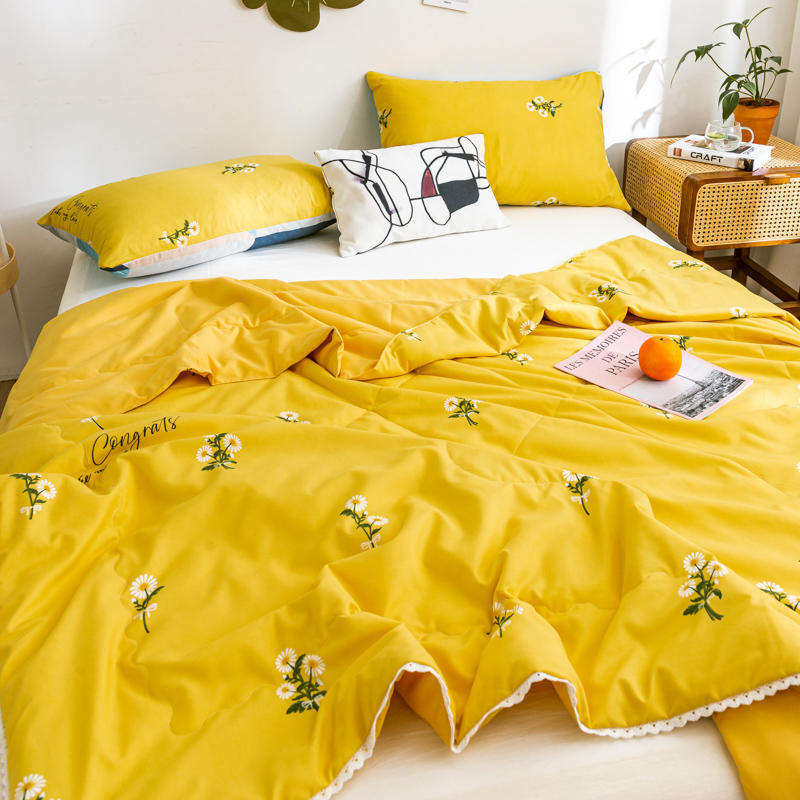 KTX-413267 Rainbow Flower Clip Cotton Summer Quilt - Delicate Lace Air Conditioner Quilt for Kids - Multiple Color Options Available