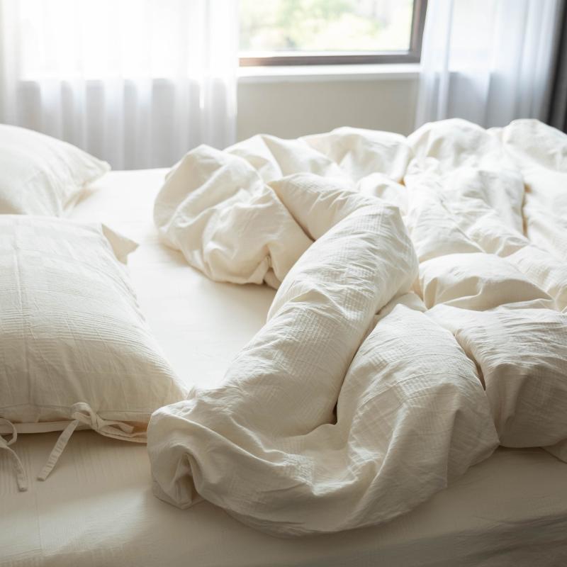 KTX-430547 Cotton Hotel Style Bed Linen Set in White - Four Piece Bedding Collection