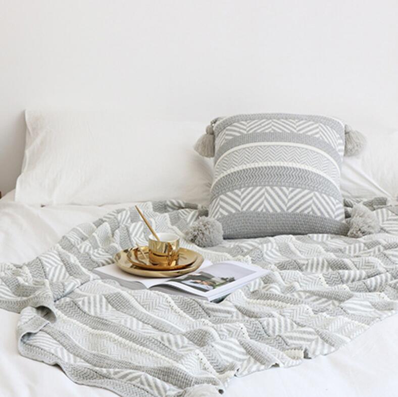 KTX-441747 Tufted Gray Bohemian Pillow Cushion - Retro Ethnic Style Decor