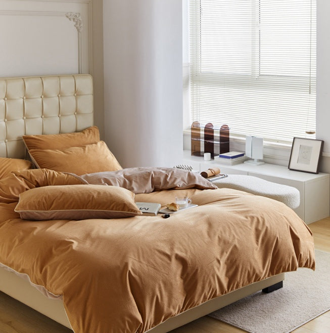 KTX-454419 Winter Milk Fleece Four-Piece Bedding Set - Cozy Heat-Storing Quilt Cover, Sheets, and Pillowcases in Varied Colors