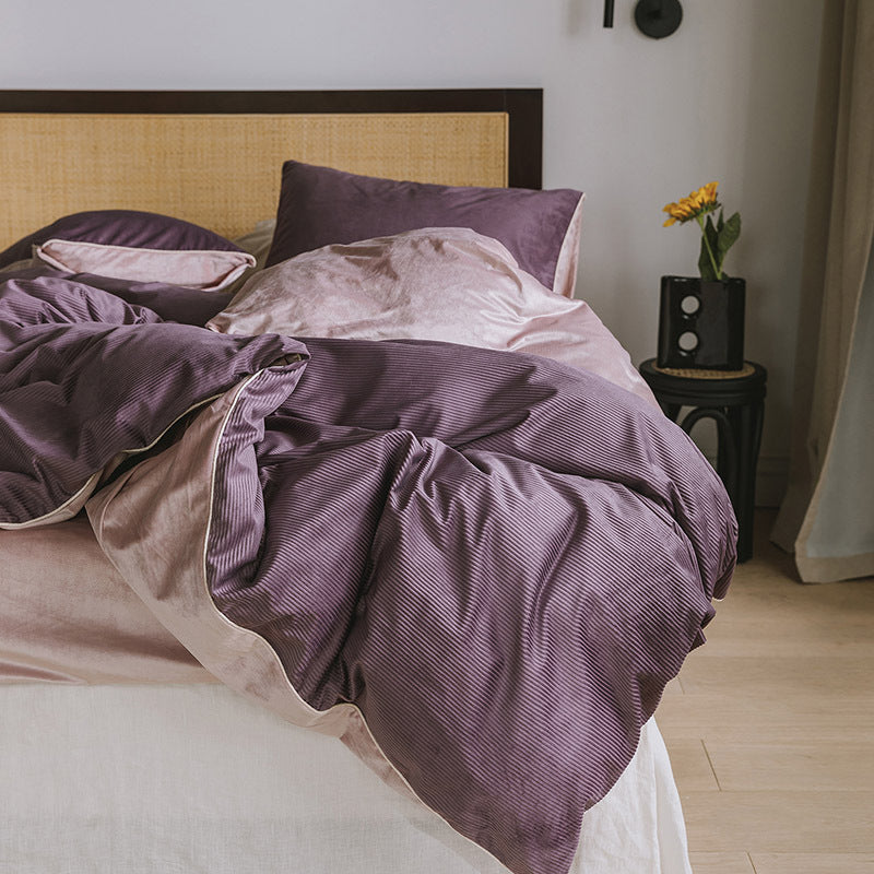 KTX-454419 Winter Milk Fleece Four-Piece Bedding Set - Cozy Heat-Storing Quilt Cover, Sheets, and Pillowcases in Varied Colors