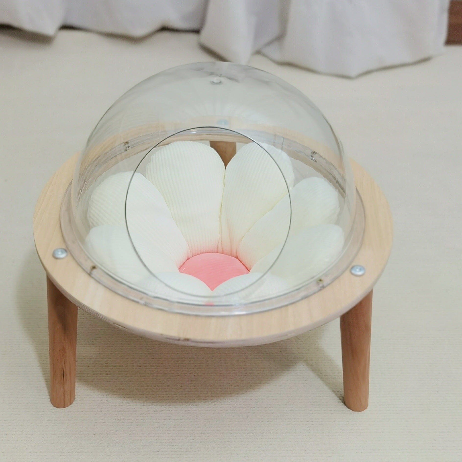 KTX-456531 Transparent Space Capsule Cat Nest with 30cm Inner Diameter