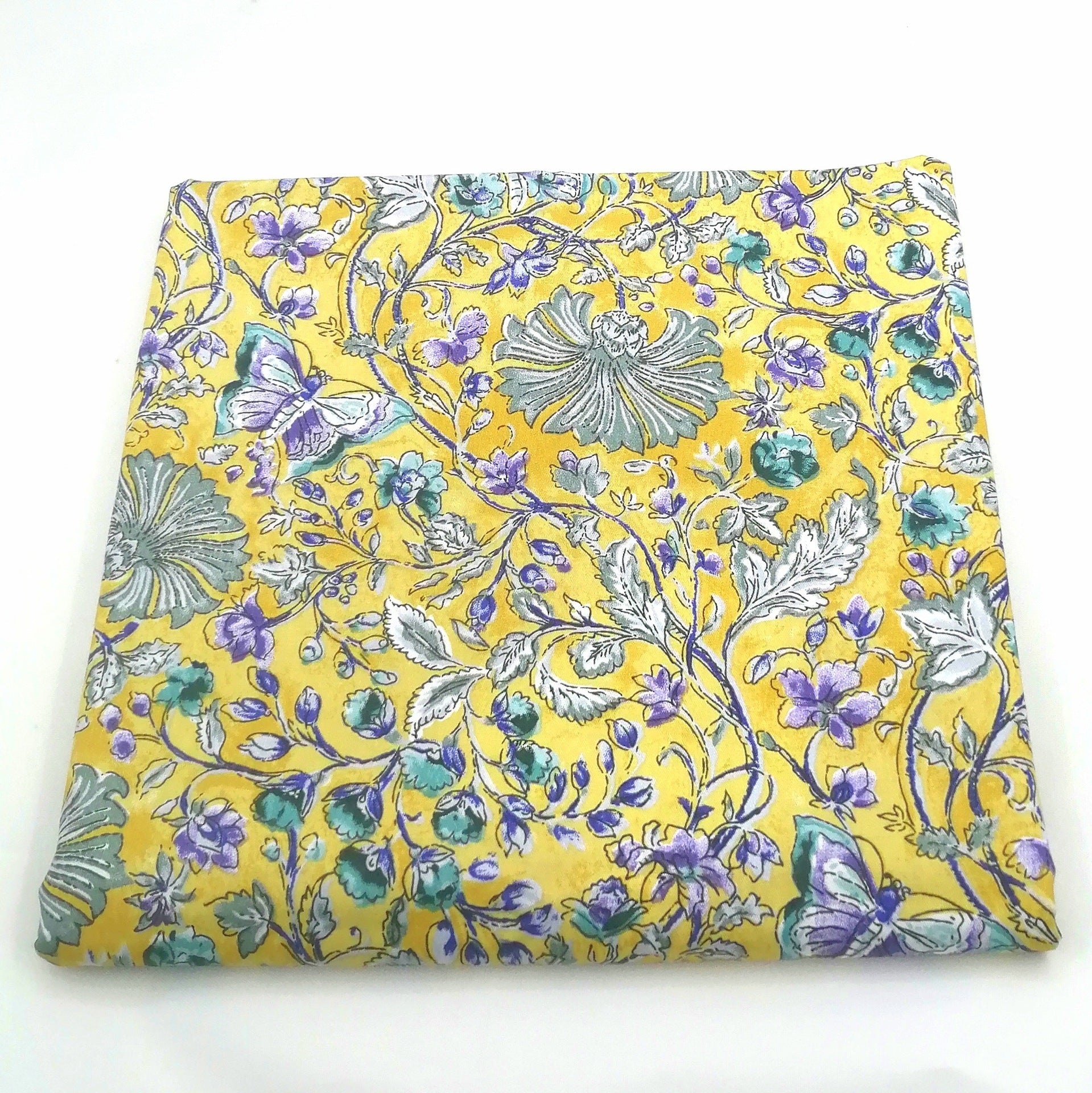 KTX-466131 Cotton Twill Printed Fabric for DIY Handmade Patchwork - Multiple Sizes Available