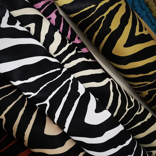 KTX-470739 Zebra Print PVC Leather Fabric for Shoes, Bags, and Luggage - 1.0mm Thickness, 137cm Width