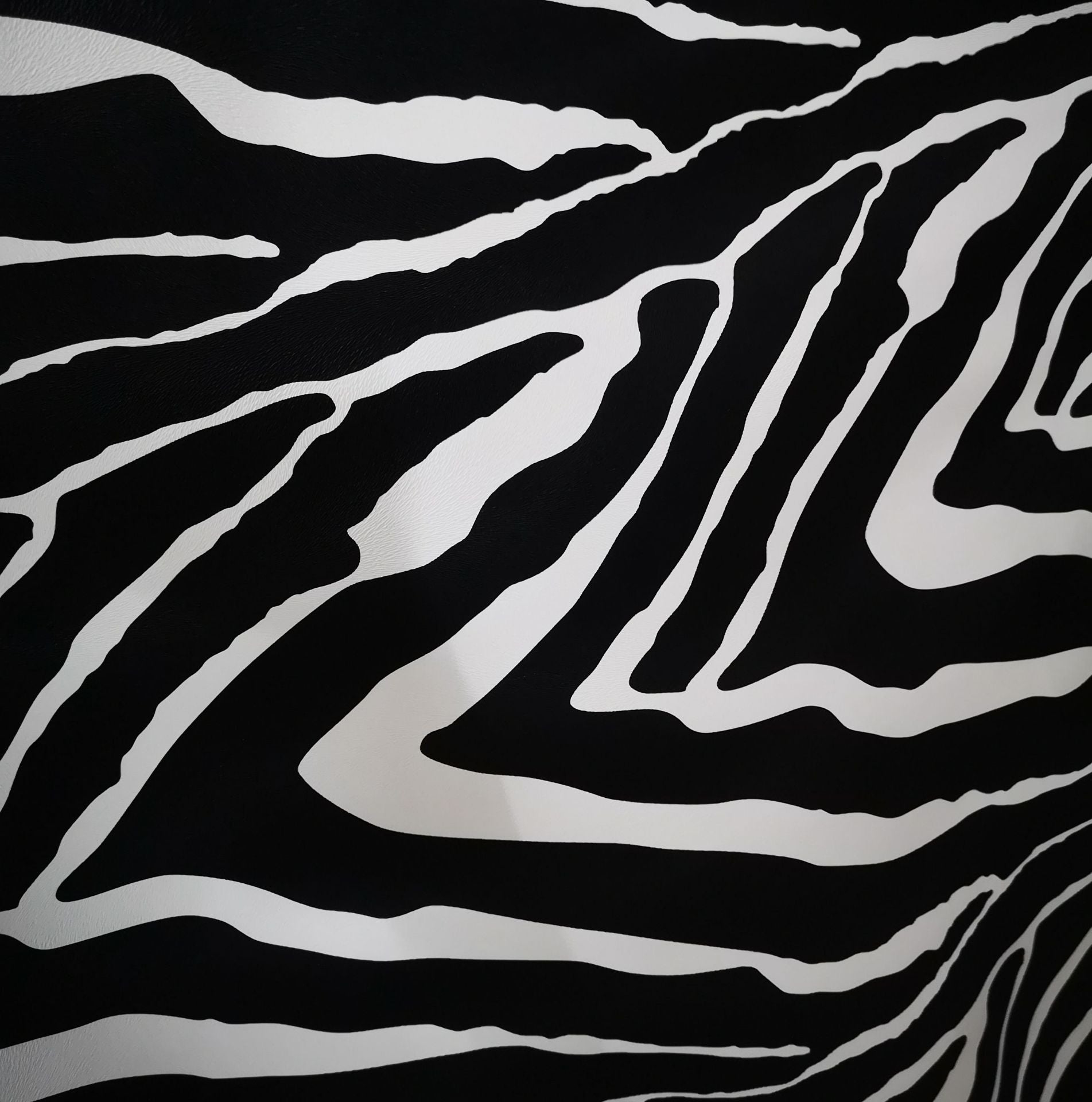 KTX-470739 Zebra Print PVC Leather Fabric for Shoes, Bags, and Luggage - 1.0mm Thickness, 137cm Width