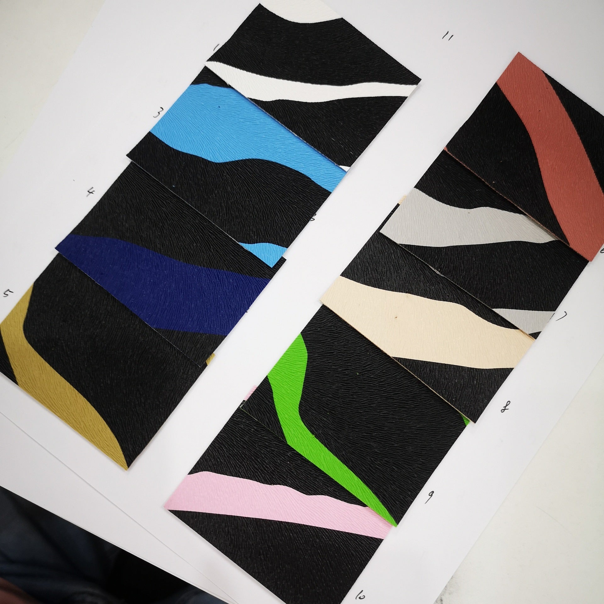 KTX-470739 Zebra Print PVC Leather Fabric for Shoes, Bags, and Luggage - 1.0mm Thickness, 137cm Width