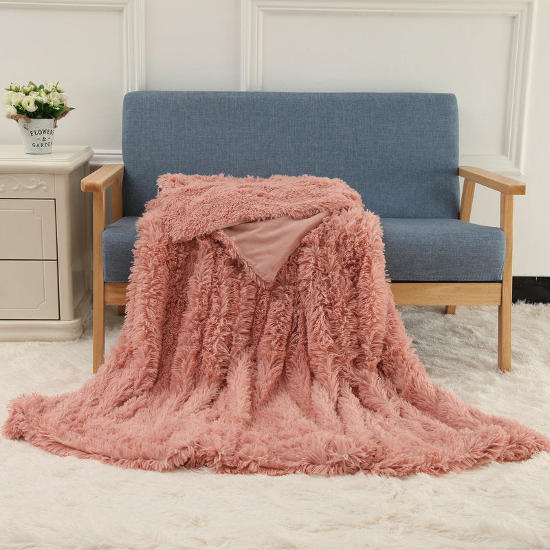 KTX-472979 Double-Layer Plush Blanket with Velvet Touch for Versatile Use and Comfort