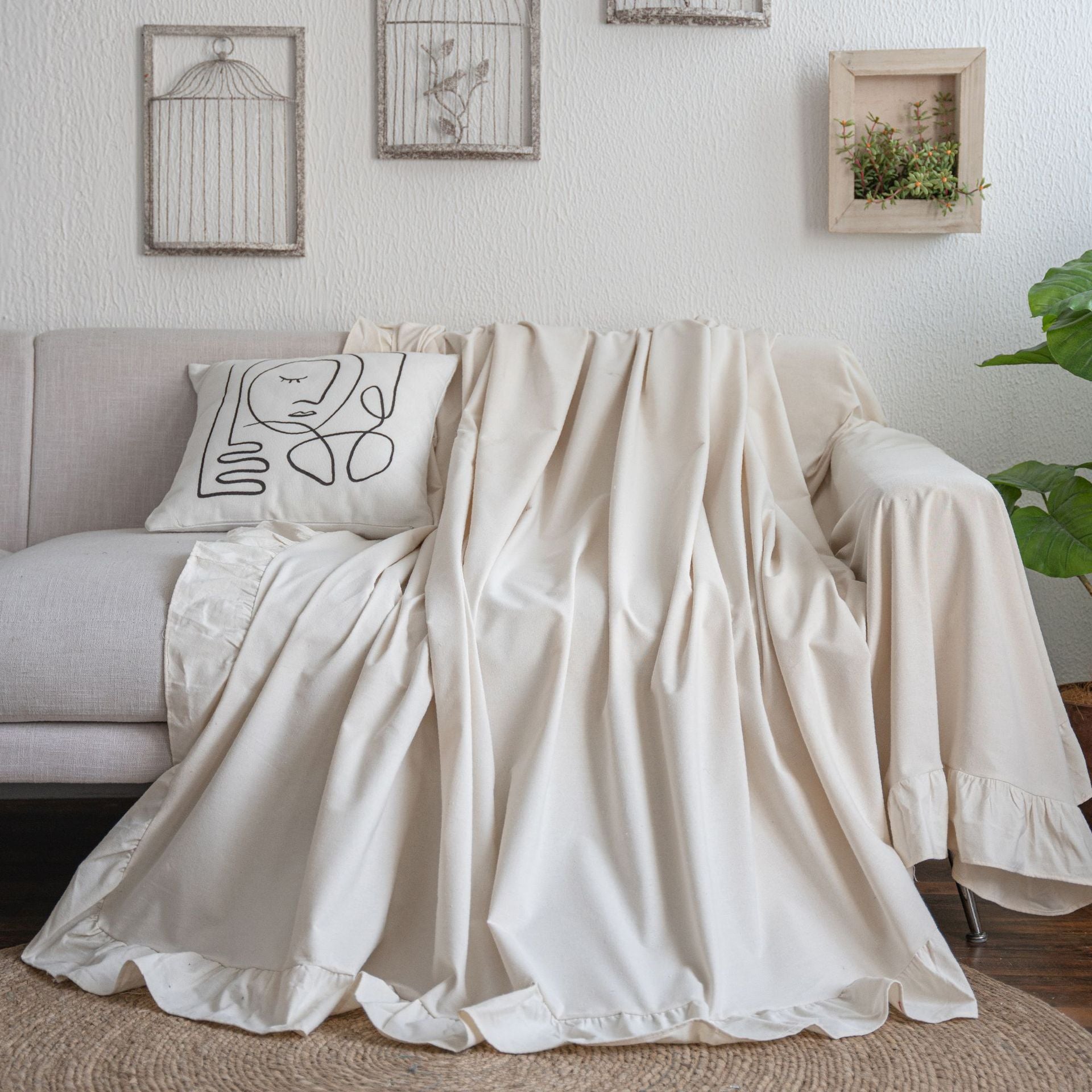 KTX-473107 Multi-functional Pastoral Sofa Cover with Ruffled Edges in Various Colors and Sizes