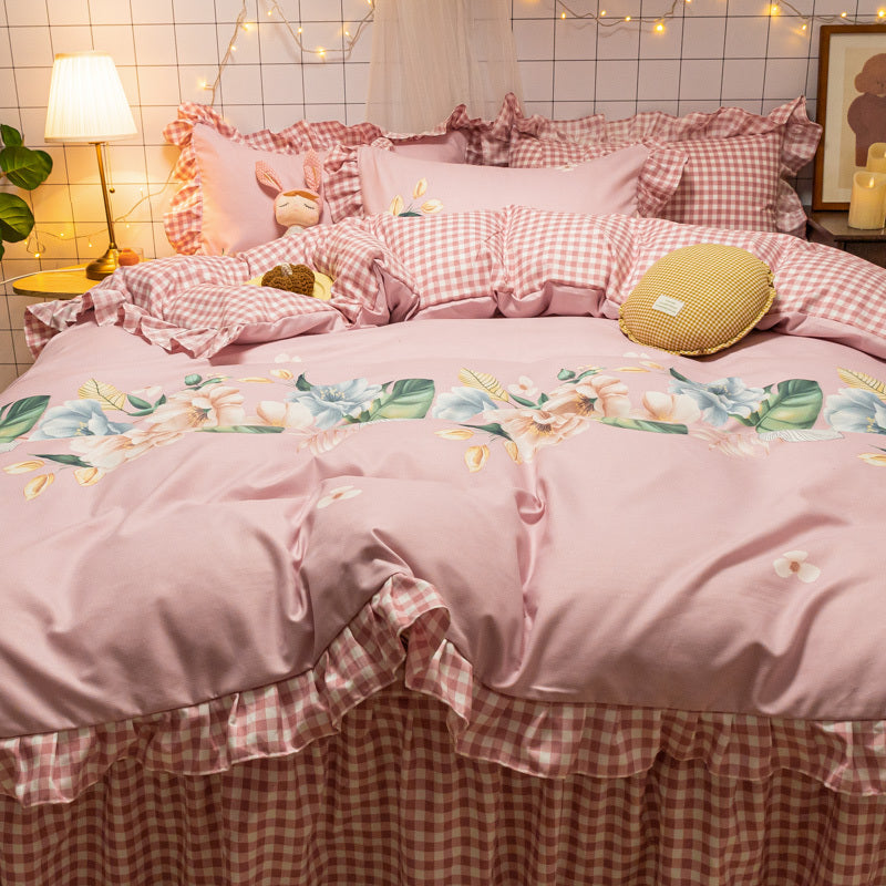 KTX-473363 Sunflower Pattern Polyester Twill Quilt Cover Set with Pillowcases and Bedskirt Options