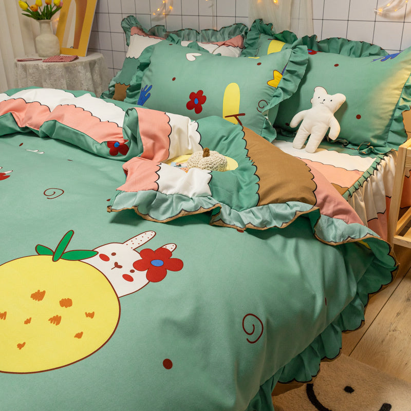 KTX-473363 Sunflower Pattern Polyester Twill Quilt Cover Set with Pillowcases and Bedskirt Options