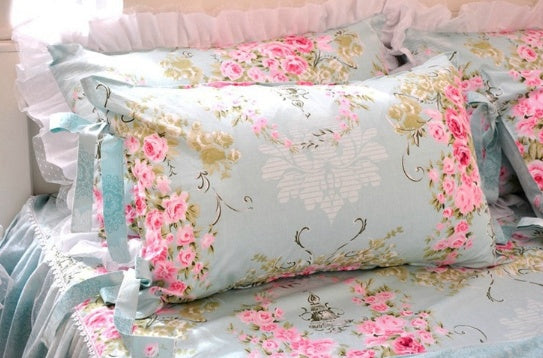 KTX-475667 Princess Style Summer Lace Four-Piece Duvet Cover Set for Various Bed Sizes