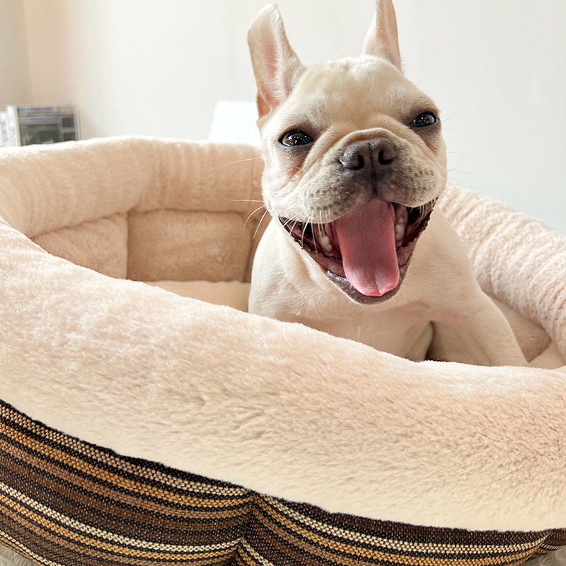 KTX-475795 Indoor Semi-Closed Pet Bed in Striped Linen with Multiple Size Options