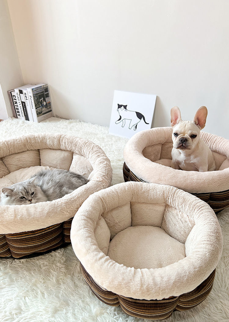 KTX-475795 Indoor Semi-Closed Pet Bed in Striped Linen with Multiple Size Options
